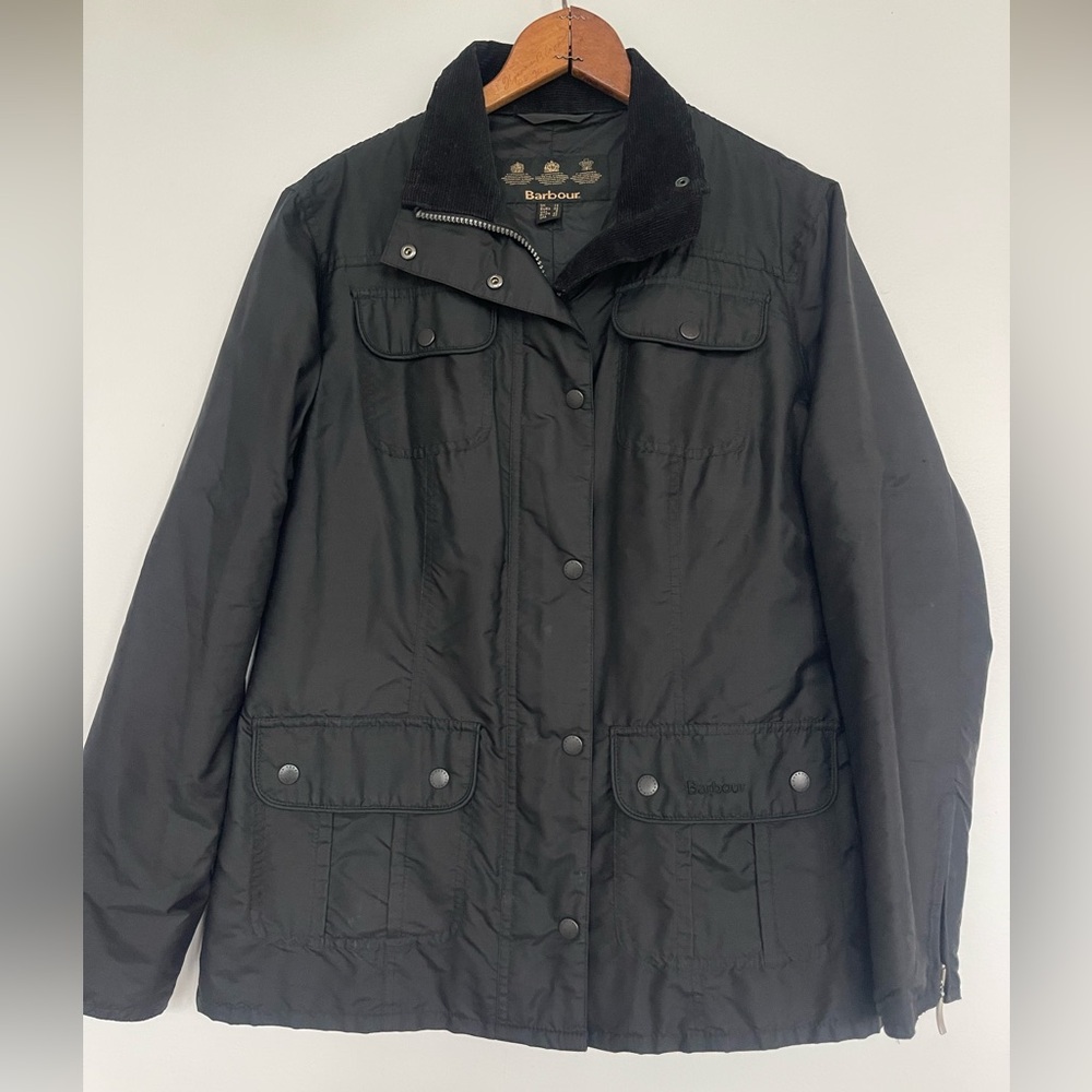 Women’s Barbour waxed silk utility jacket black size 8 US